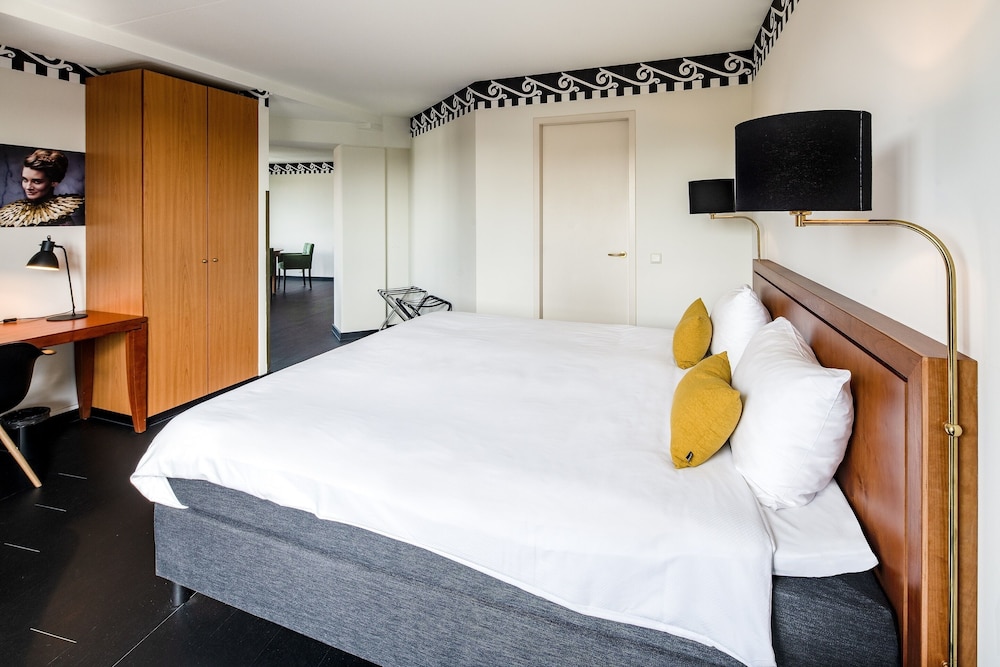 Hotel Theater Figi AU104 Deals & Reviews (Zeist, NLD) Wotif