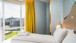 Literie de qualité supérieure, surmatelas, minibar