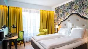 Literie de qualité supérieure, surmatelas, minibar