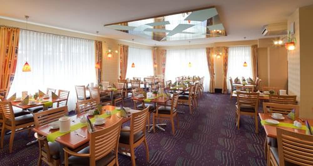 Photo - Hotel Hanseport Hamburg