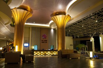 Swiss Garden Beach Resort Kuantan Kuantan 59 Room Prices Reviews Travelocity