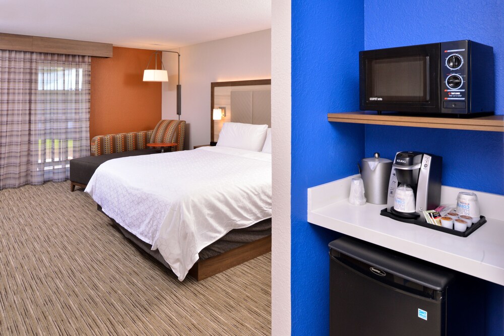 Holiday Inn Express Arcata / Eureka - Airport Area, an IHG Hotel