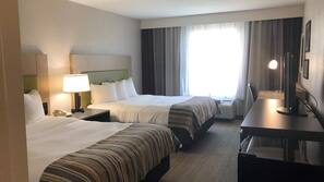 Premium bedding, in-room safe, desk, iron/ironing board