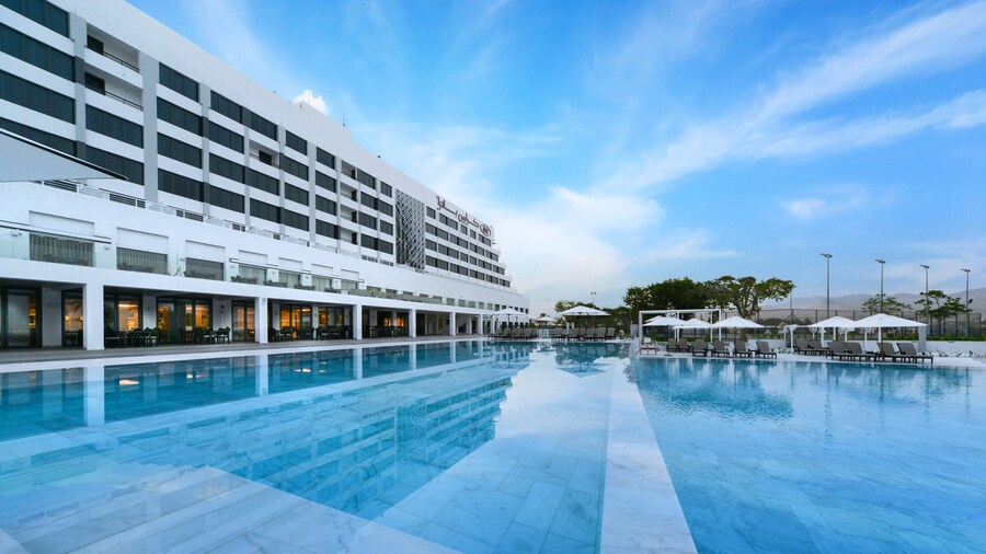 Crowne Plaza Muscat, an IHG Hotel