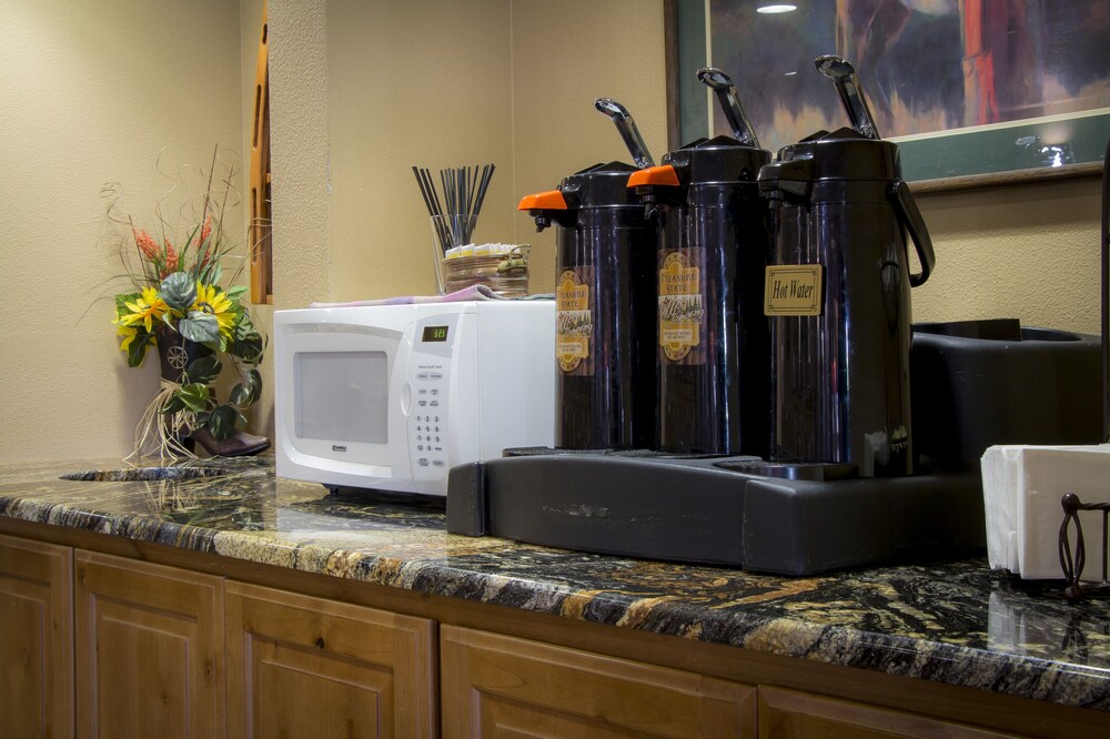 Coffee service, Bitterroot River Inn & Conference Center