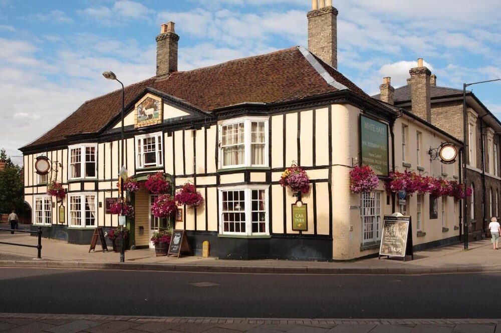 White Hart Braintree by Greene King Inns