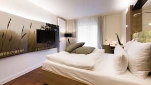 Allergikerbettwaren, Minibar, Schreibtisch, kostenpflichtige Babybetten
