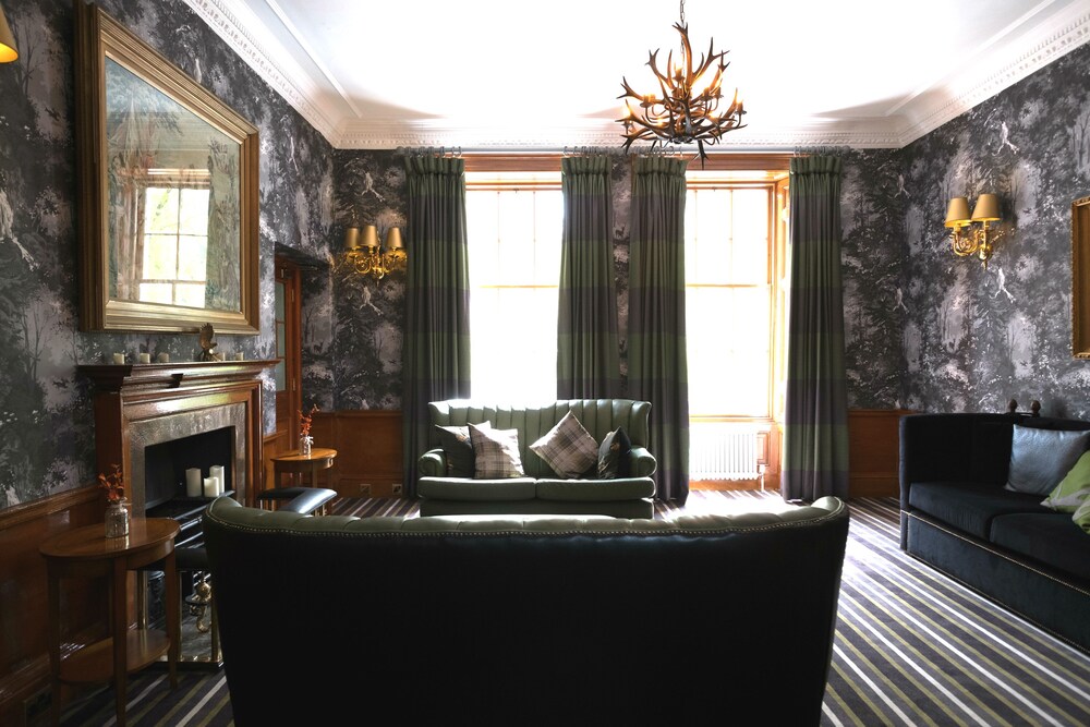 Lobby sitting area, Dunkeld House Hotel