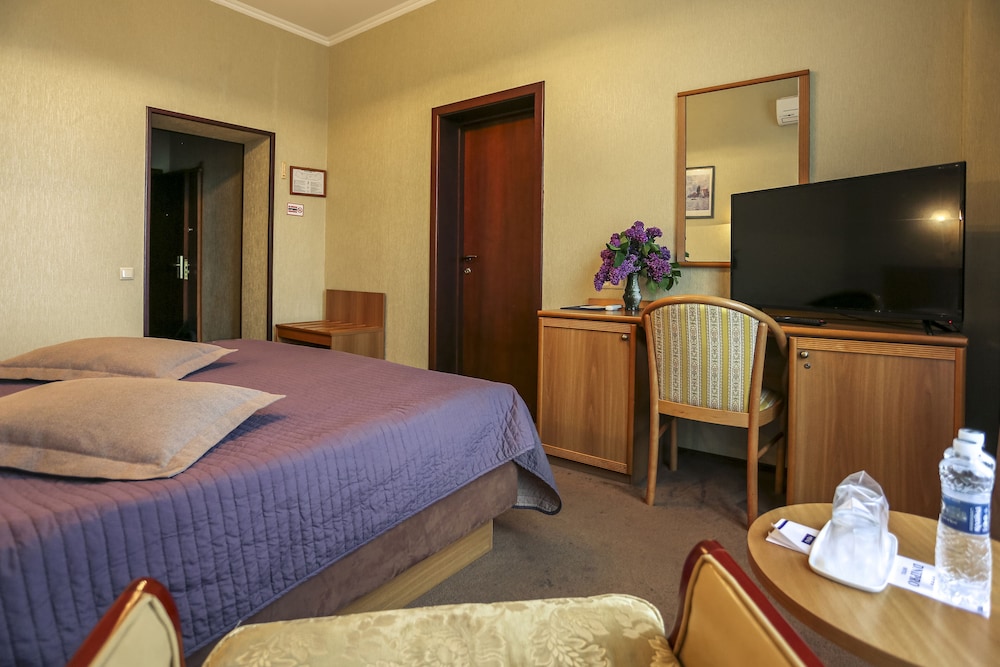 Photo - Готель Дніпро Dnipro Hotel