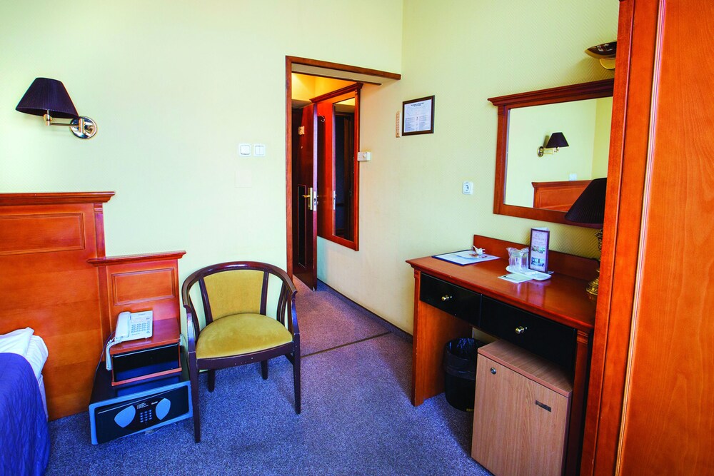 Photo - Готель Дніпро Dnipro Hotel