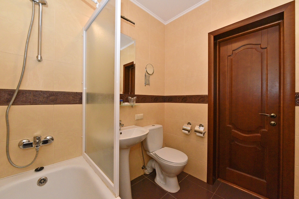 Photo - Готель Дніпро Dnipro Hotel