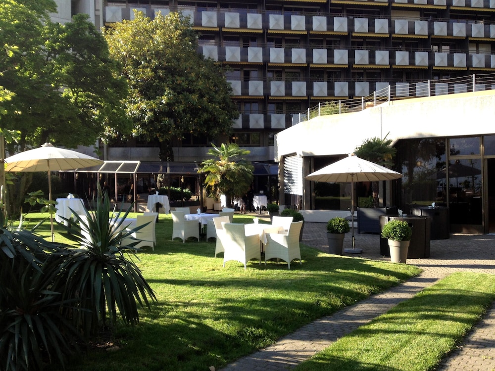 Montreux On The Plaza