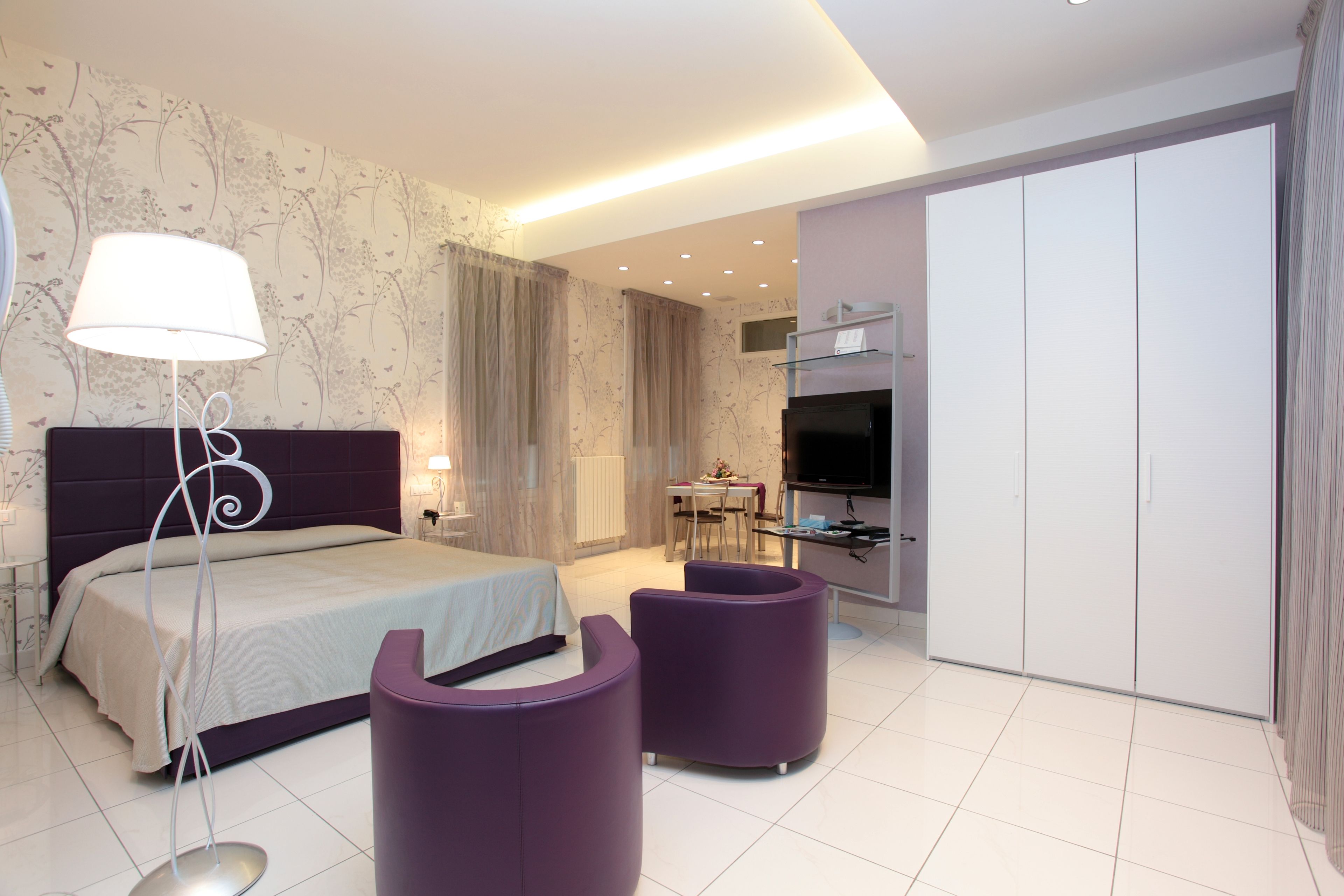 Hotel Paradise in Bologna, Italy