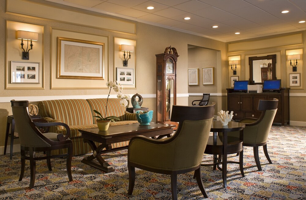 Newport Beach Hotel Suites 2018 Room Prices 79 Deals Reviews Newport Beach Hotel Suites 3 5 Out Of 0 Lake View Featured Image Lobby