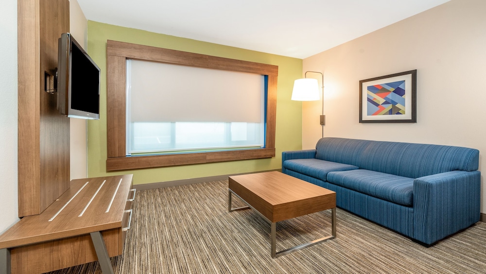 Holiday Inn Express Fremont-Milpitas Central, an IHG Hotel