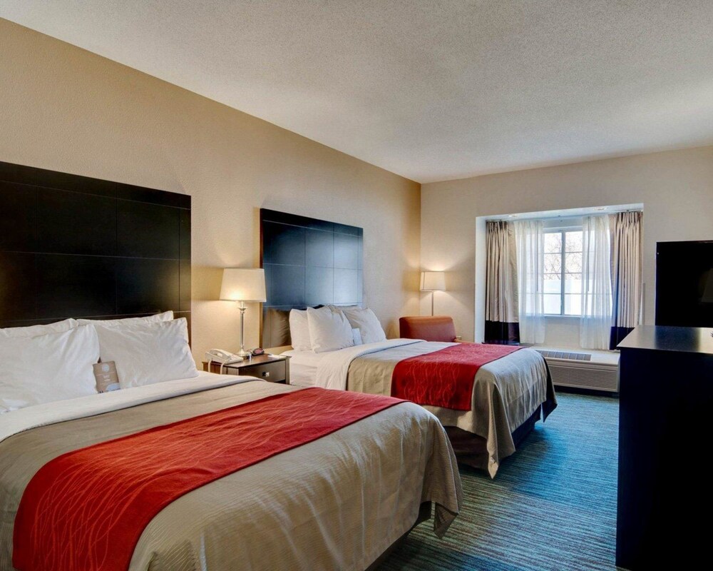 Comfort Inn Mount Airy in Mount Airy Best Rates & Deals on Orbitz