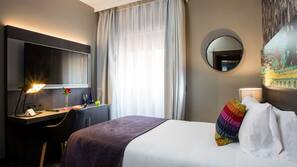 In-room safe, free WiFi