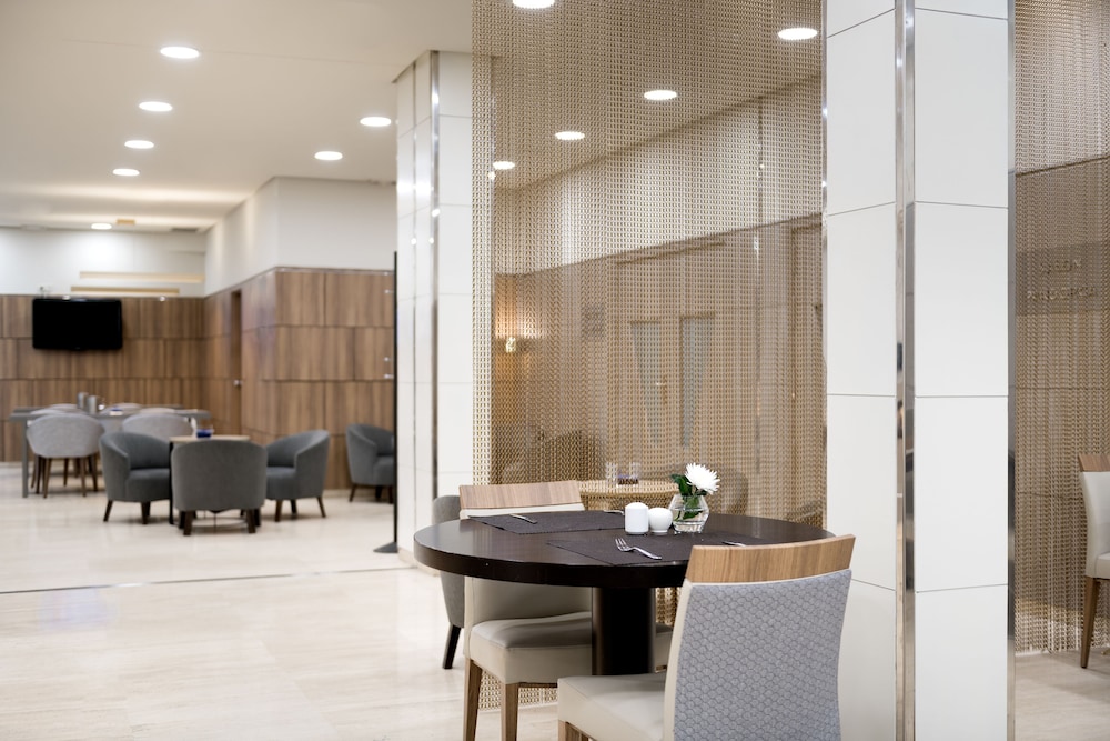 Imagen de Hotel NH Ciudad Real (2 de 18)