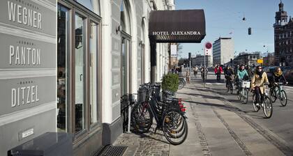 Hotel Alexandra