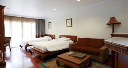Cyberview Resort & Spa