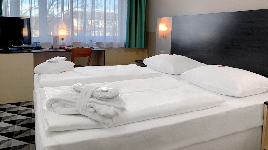 AZIMUT Hotel City South Berlin