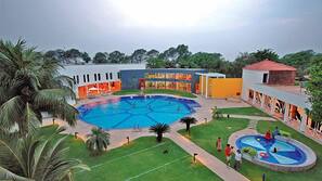 Piscina all'aperto