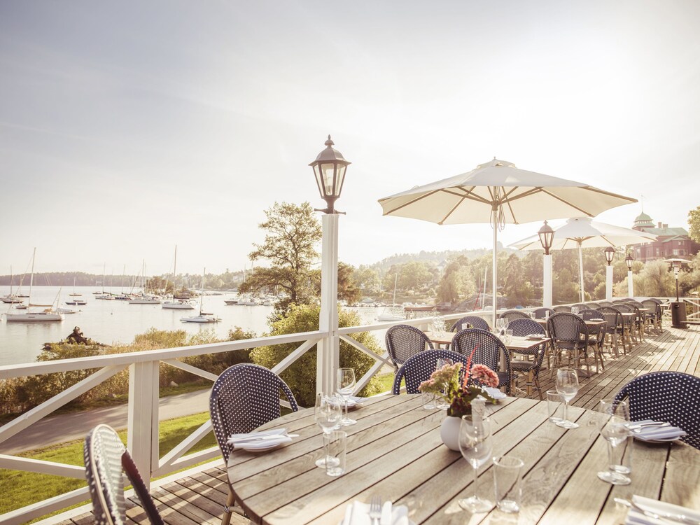 Outdoor dining, Grand Hotel Saltsjöbaden