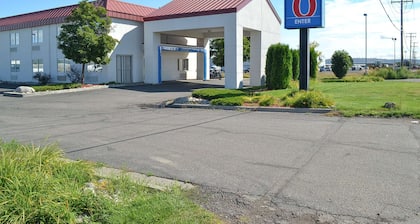 Motel Billings, MT: $60 Billings Motels | Orbitz
