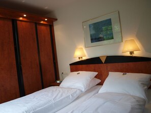 Suite Fontane | Minibar, in-room safe, desk, free cribs/infant beds