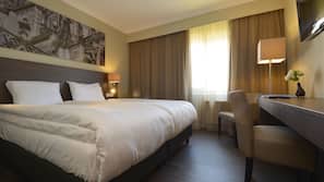 In-room safe, desk, free WiFi, bed sheets
