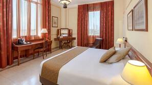 Premium bedding, minibar, in-room safe, desk