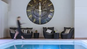 Indoor pool, pool loungers