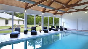 Indoor pool, pool loungers