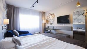 Minibar, in-room safe, desk, free cots/infant beds