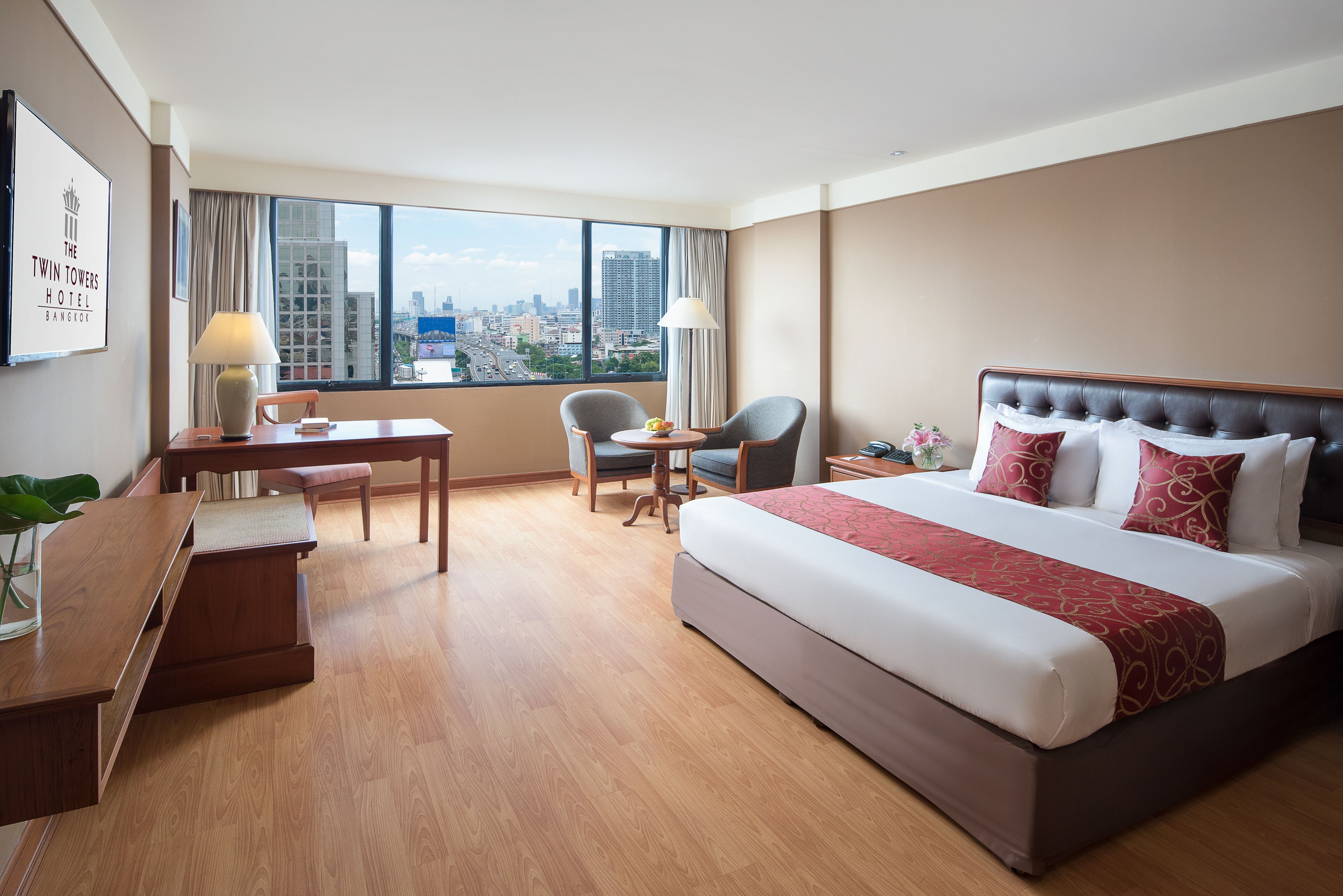 ツイン タワーズ ホテル 口コミ 部屋写真 料金 お得情報 エクスペディア