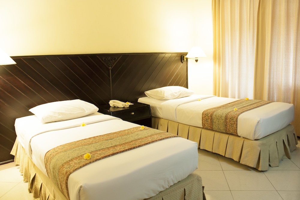 レギャン パラディソ ホテル Legian Paradiso Hotel レギャン パラディソ ホテル Legian Paradiso Hotel