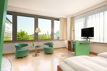 Innside By Melia Munchen Neue Messe Reviews Photos Rates Ebookers Com