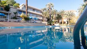 Piscina all'aperto