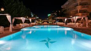 Piscina stagionale all'aperto