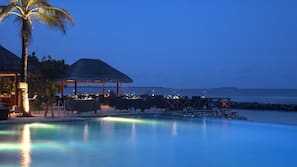 15 indoor pools, outdoor pool, pool umbrellas, sun loungers