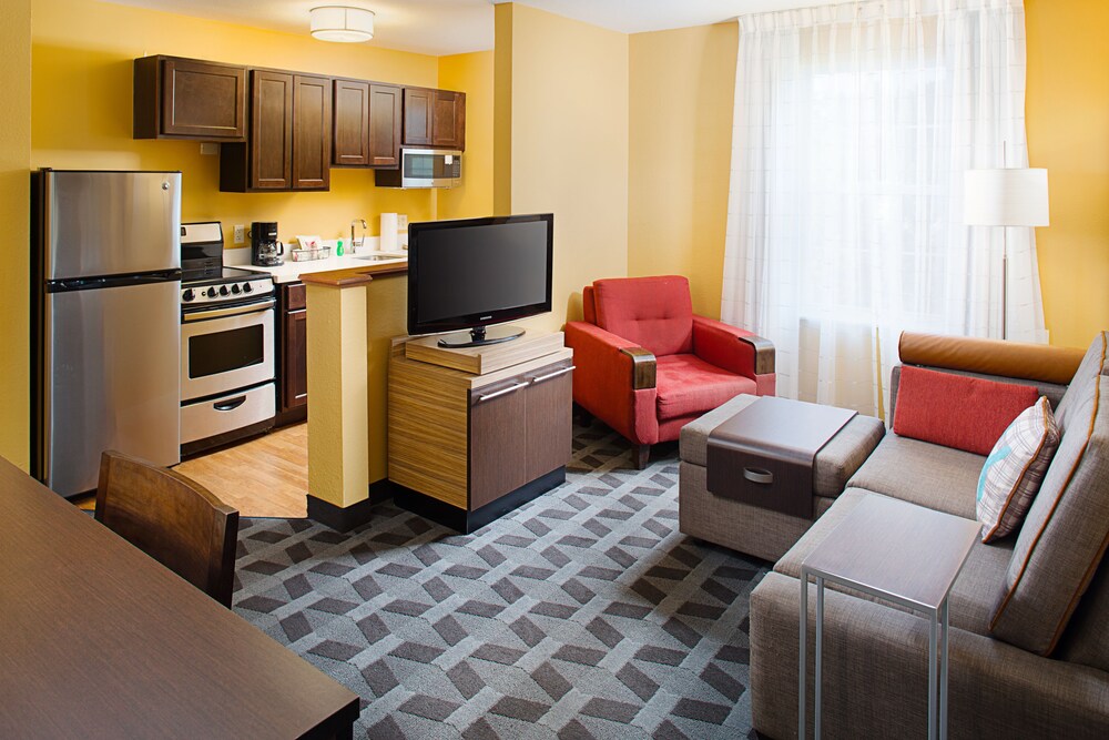 TownePlace Suites by Marriott Manchester