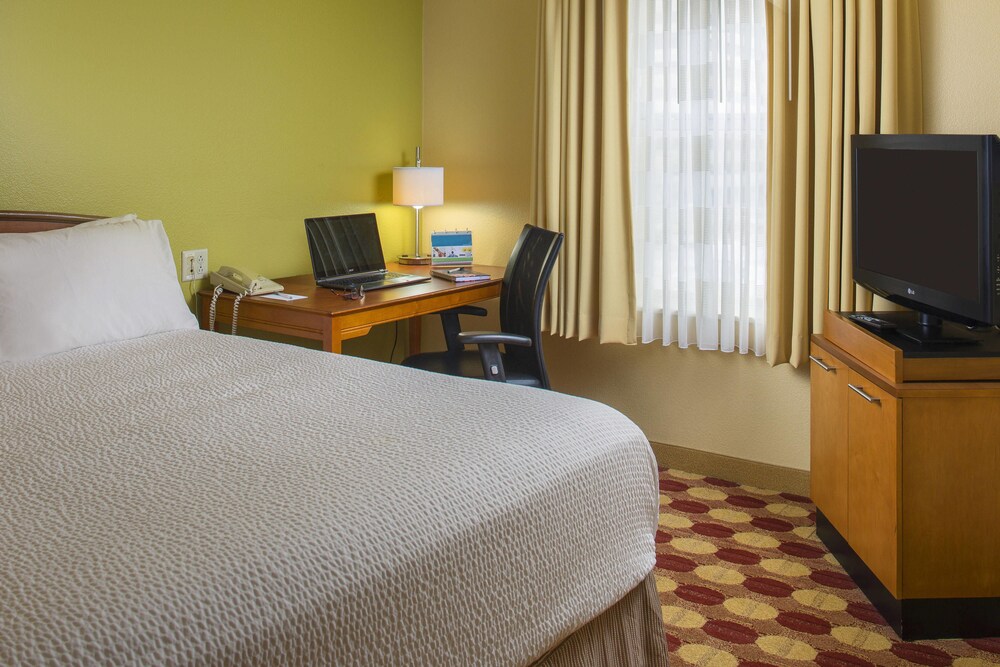 TownePlace Suites by Marriott Metairie New Orleans