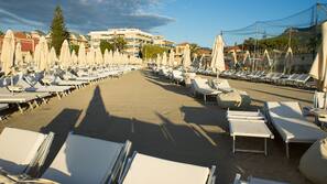 Spiaggia privata nelle vicinanze, lettini da mare, ombrelloni