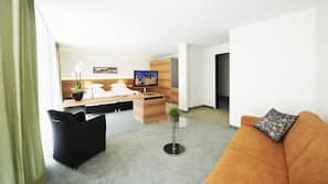 Minibar, Zimmersafe, Schreibtisch, schallisolierte Zimmer