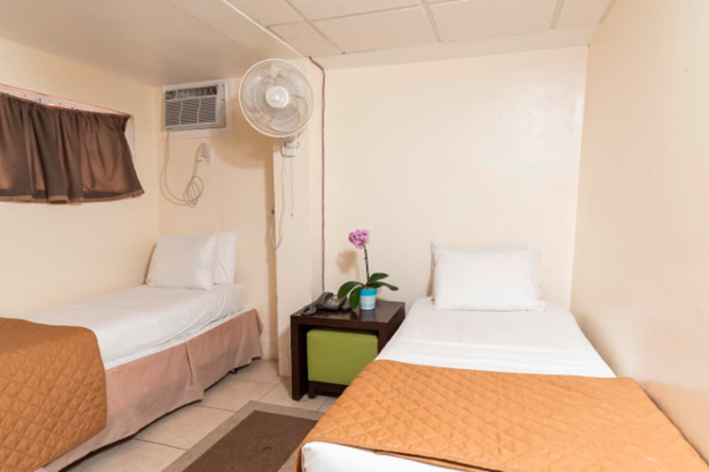 Bunker Hill Hotel in St. Thomas Best Rates & Deals on Orbitz