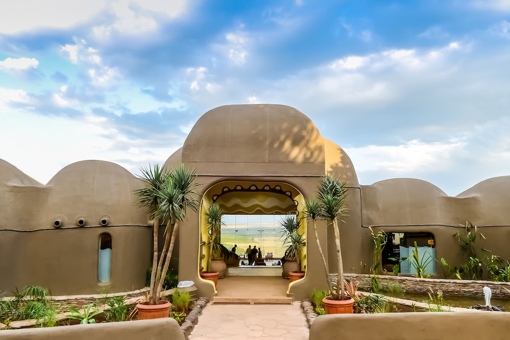 Mara Serena Safari Lodge in Lolgorien, Kenya