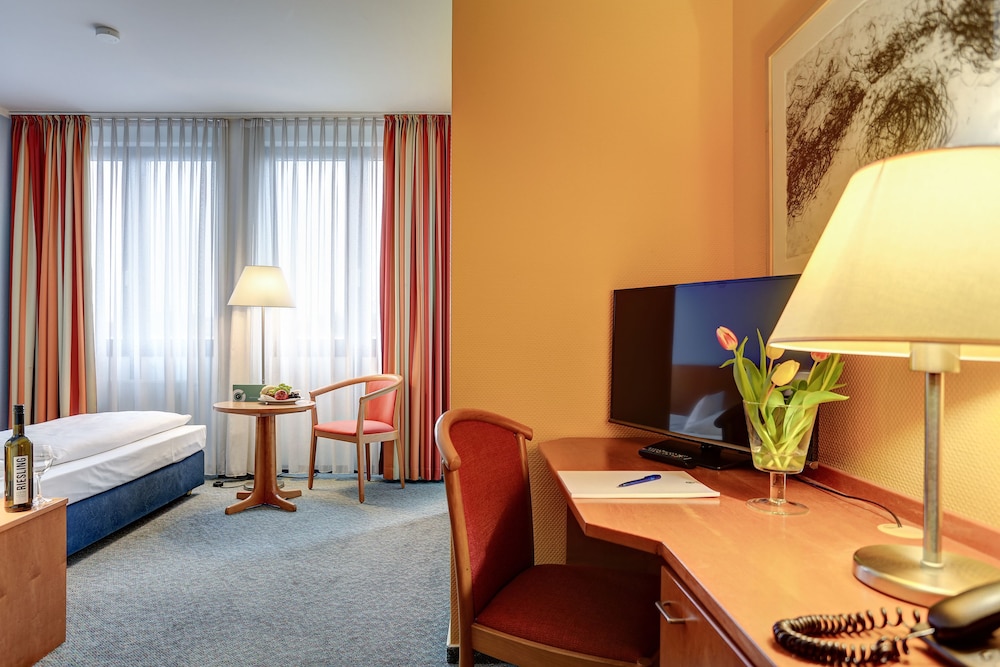 Centro Park Hotel Berlin Neukolln Buschkrugallee Berlin Centro Park Hotel Berlin Neukolln Buschkrugallee Berlin