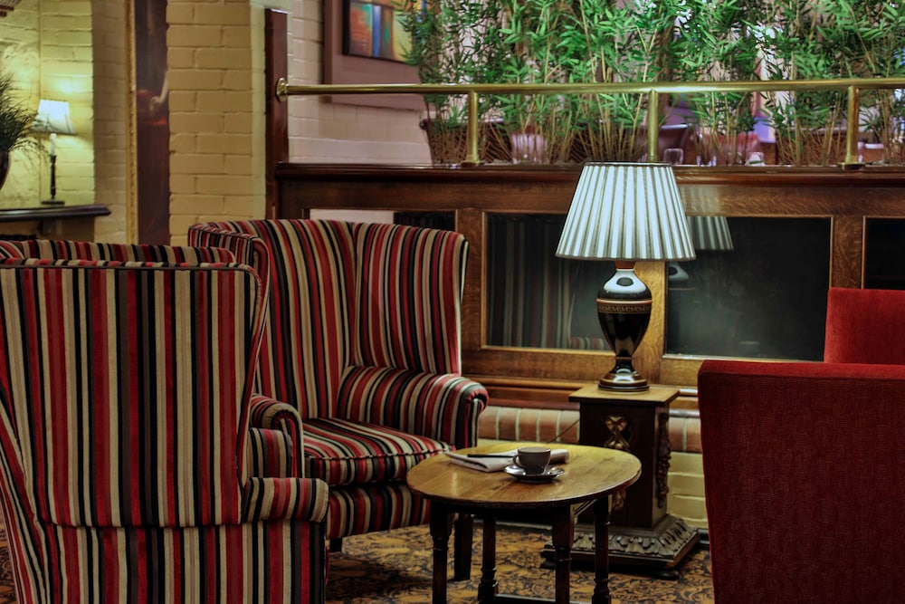 Lobby sitting area, The Bull Hotel, Sure Hotel Collection by Best Western