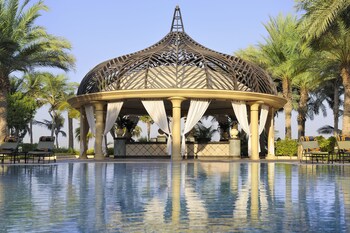 One Only Royal Mirage Dubai Room Prices Reviews Travelocity