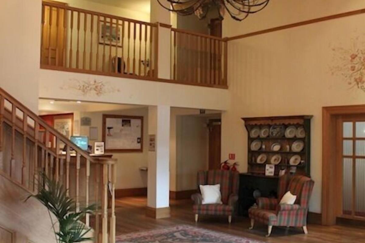Madison Hotel In Swindon Eng Expedia
